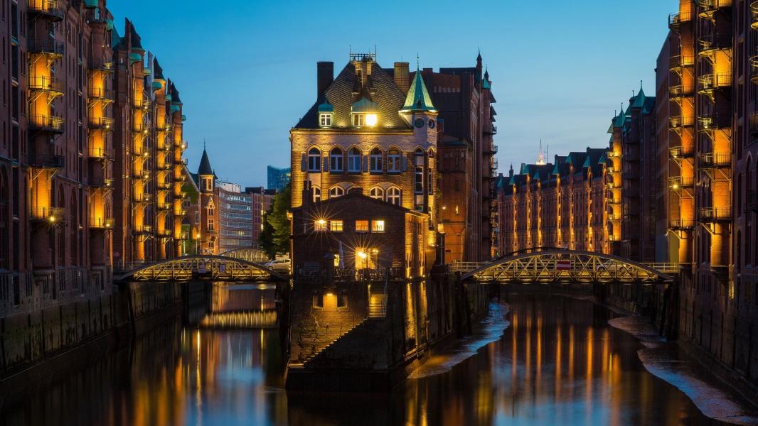 Hamburg'dan Berlin'e Kuzey Avrupa Turu Kurban Bayramı Özel Ajet İle 4 Gece 5 Gün 2026