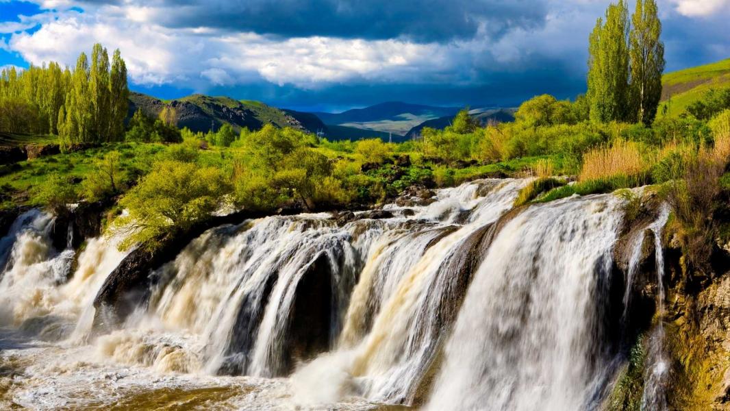 İstanbul Kalkışlı Uçaklı Doğu Ekspresi Turu 3 Gece Otel Konaklamalı