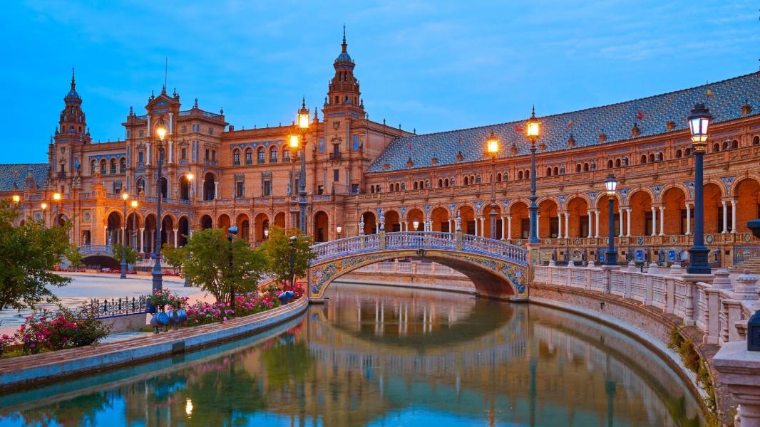 Elegant İspanya & Endülüs Turu Türk Havayolları İle 7 Gece 8 Gün AGP-BCN