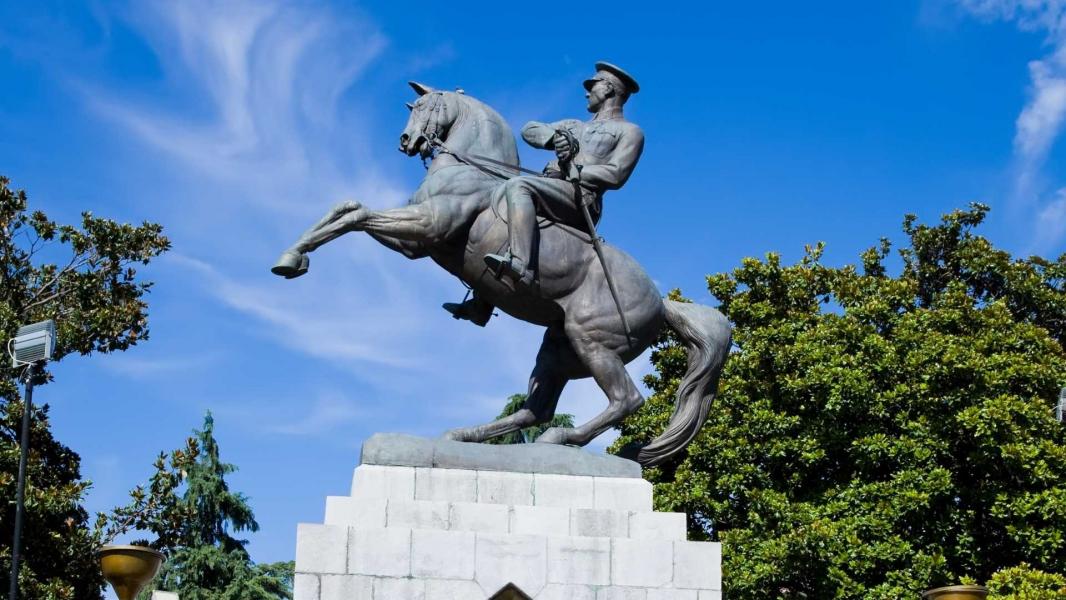 İzmir Çıkışlı Otobüslü Özel Karadeniz Yaylalar ve Batum Turu 6 Gece Otel Konaklamalı 2026