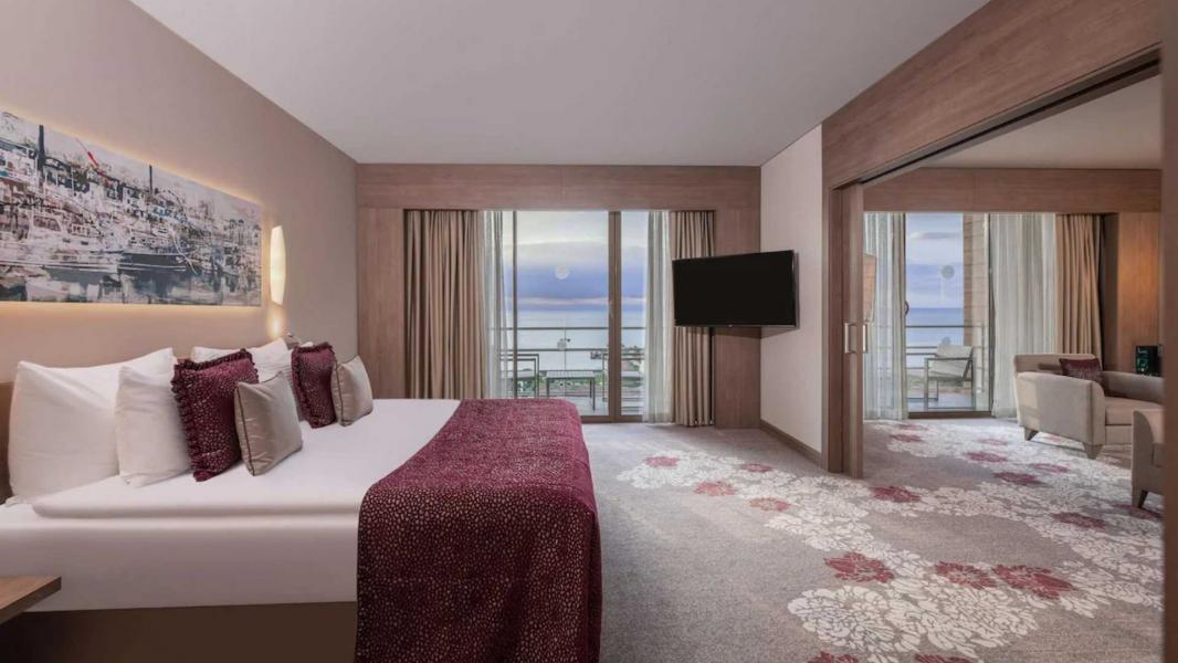 Sevgililer Günü Özel  Concorde Luxury Resort Convention Spa Kıbrıs Tatili 2 Gece Otel Konaklamalı