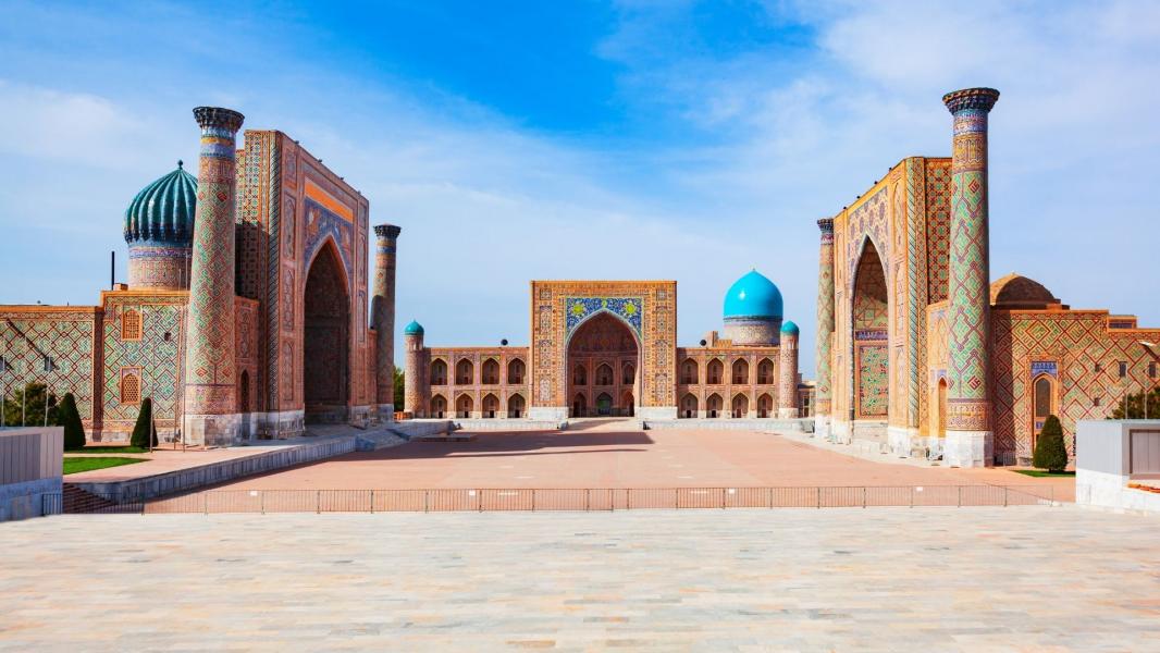 Büyük Orta Asya Turu 4 Ülke THY İle 13 Gece 14 Gün