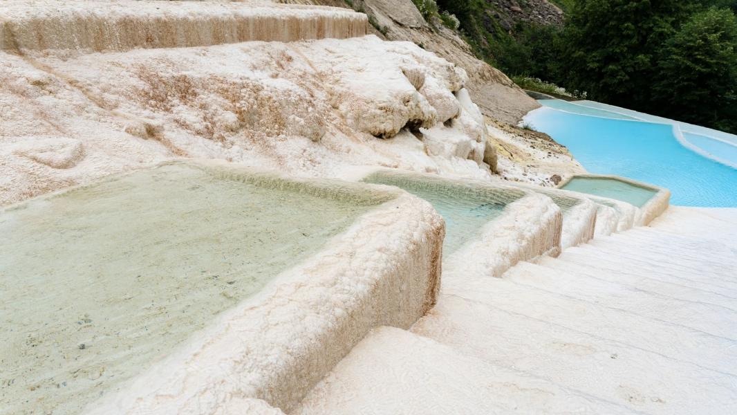 İstanbul Çıkışlı Otobüslü Karadeniz Yaylalar ve Batum Turu 4 Gece Konaklama (Batum ve Yayla Konaklama)