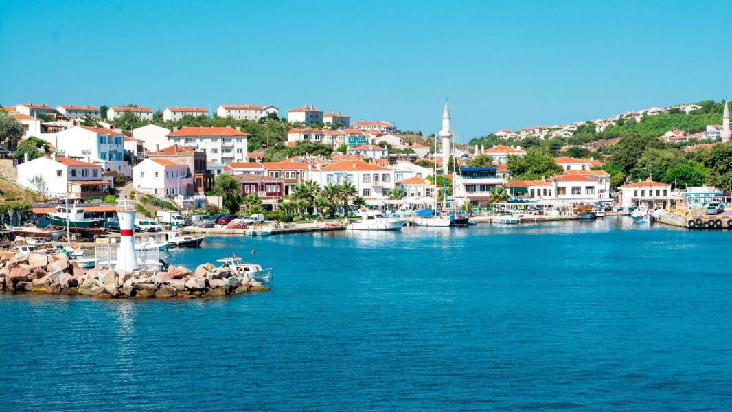 Bozcaada, Assos, Cunda Adası ve Ayvalık Tekne Turu 1 Gece Konaklamalı