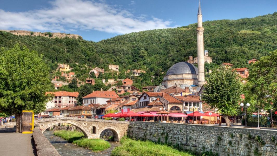 Kosovalı Büyük Balkanlar Turu AJet İle Extra Turlar ve Akşam Yemekleri Dahil TZL-TZL