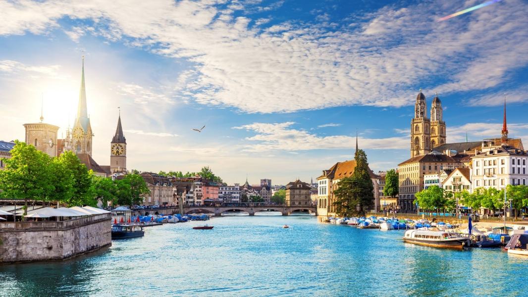 İsviçre'nin Altın Üçgeni Zürih & Bern & Cenevre Turu 23 Nisan Özel Ajet Hava Yolları İle 3 Gece 4 Gün