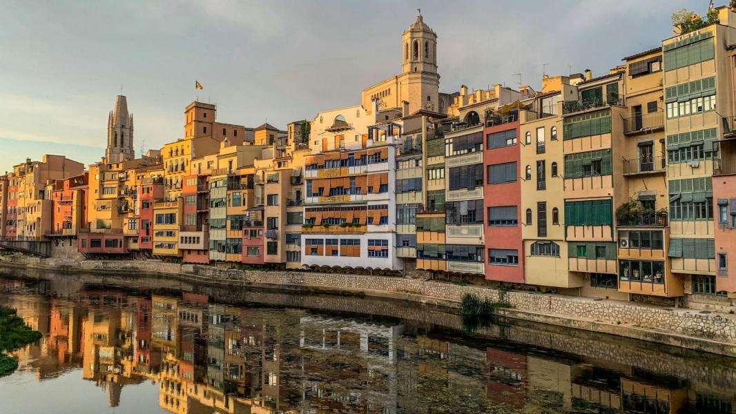 Büyük İspanya Turu 2026 Yaz (BIO-SVQ) Madrid (2) Barcelona (2) Valencia (1) Granada (2)