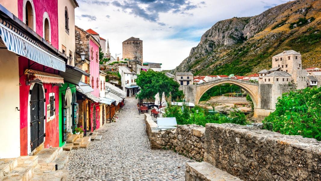 Kosovalı Büyük Balkanlar Turu AJet ile Extra Turlar ve Akşam Yemekleri Dahil SJJ-SJJ