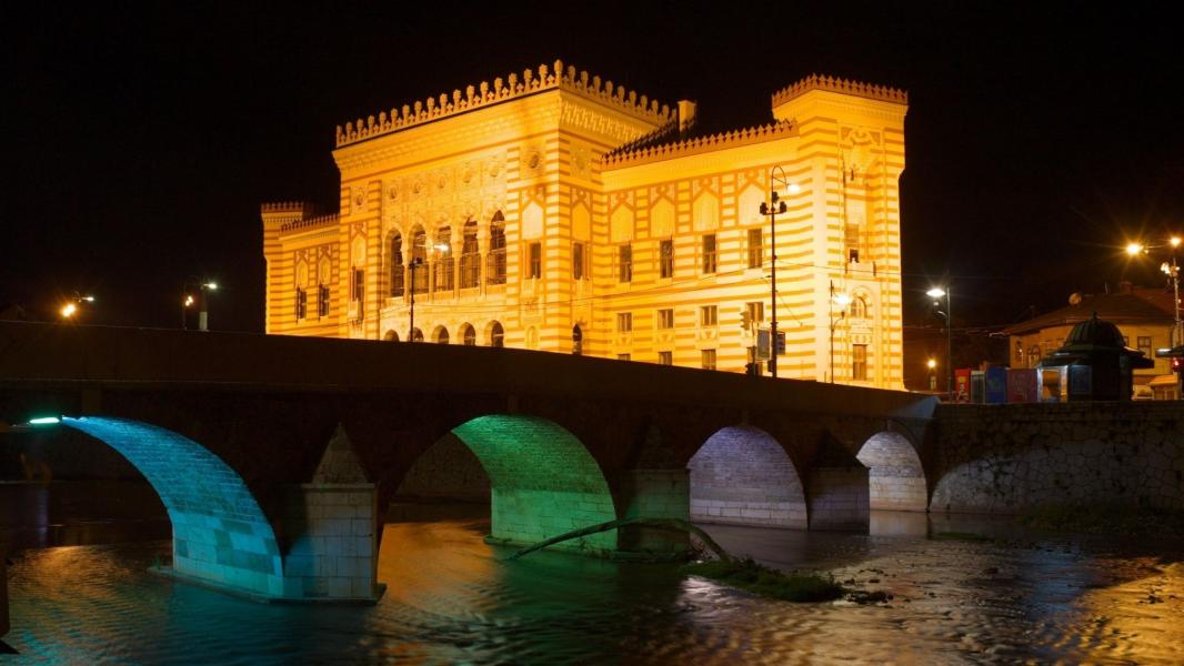 Kosovalı Baştanbaşa Balkanlar Turu AJet İle Extra Turlar ve Akşam Yemekleri Dahil 6 Gece Konaklama PRN-PRN