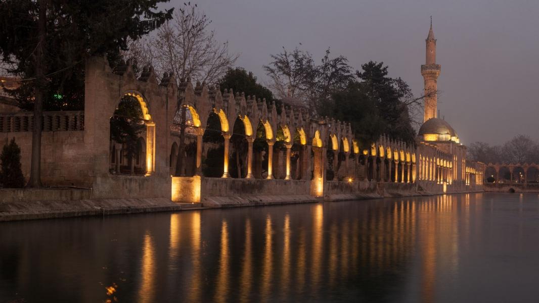 İstanbul Çıkışlı Uçaklı İkonik Gap Turu 4 Gece Konaklamalı