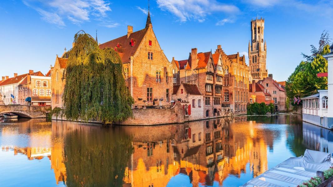 İzmir Çıkışlı Maxi Benelüx & Paris & Alsace Turu SunExpress Havayolları İle 7 Gece 8 Gün DUS-DUS