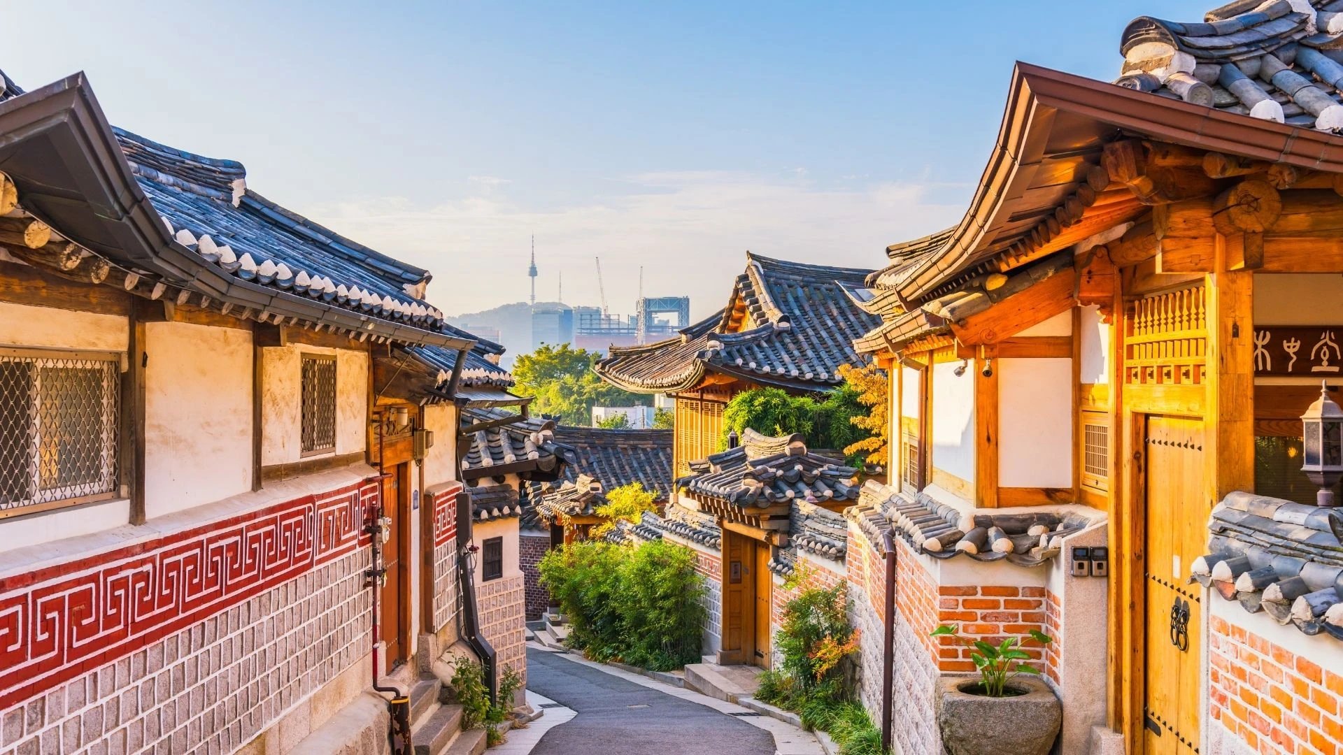 Asya’nın İki Efsanesi Japonya ve Kore Turu Tüm Turlar Dahil Türkmenistan Hava Yolları İle 7 Gece 9 Gün