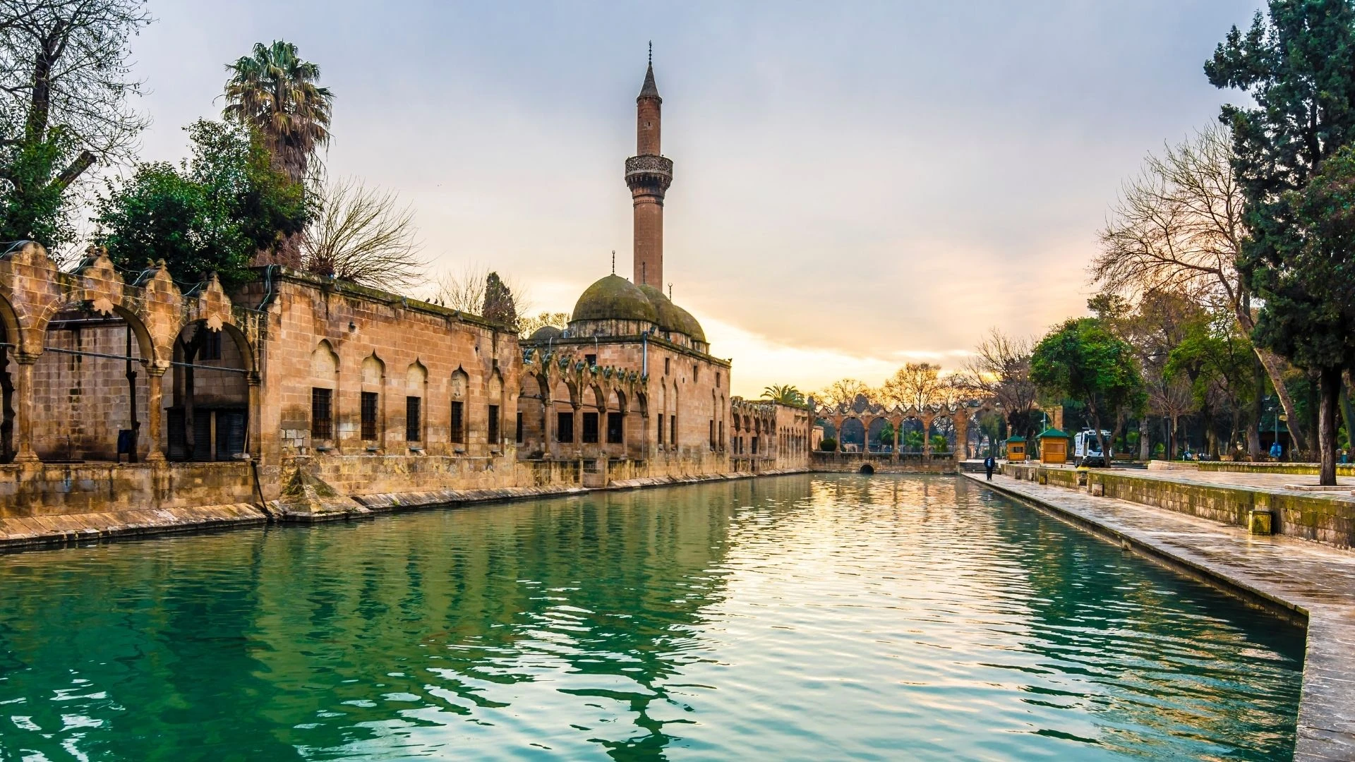 Uçaklı Butik Mardin, Diyarbakır ve Göbeklitepe Turu 2 Gece Konaklamalı