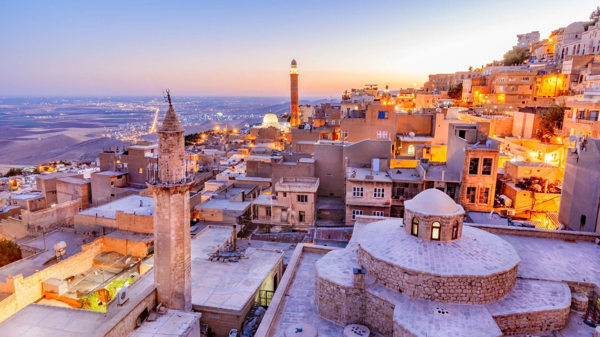 Uçaklı Butik Mardin, Diyarbakır ve Göbeklitepe Turu 2 Gece Konaklamalı