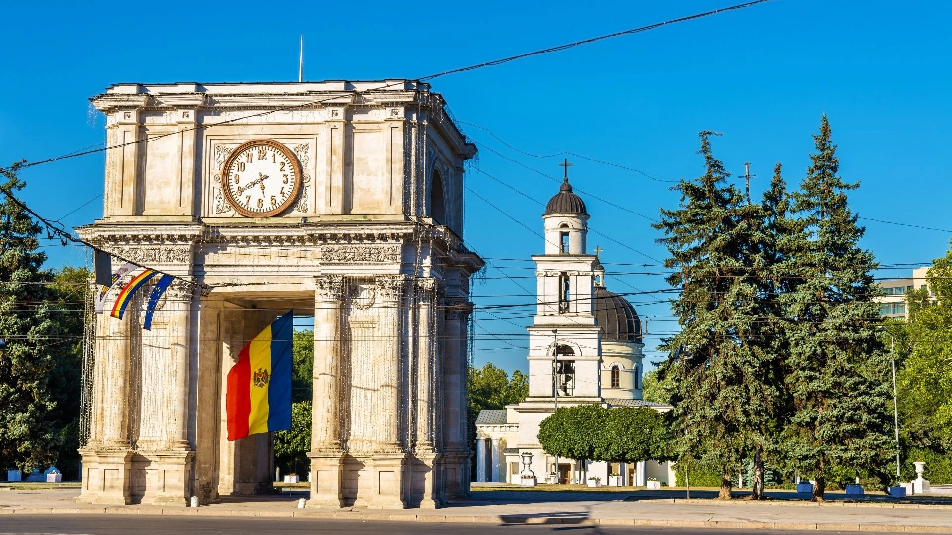 Moldova'nın Kalbine Yolculuk Kişinev Turu THY İle 3 Gece 4 Gün