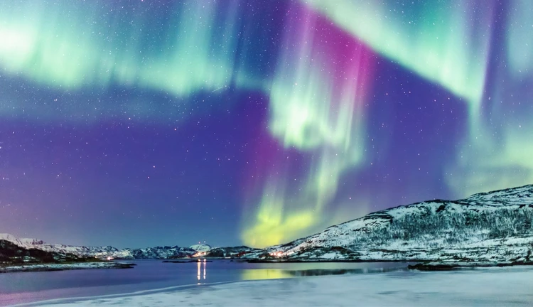 Lapland, Kuzey Işıkları, Murmansk, St. Petersburg ve Moskova Turu Ajet İle 5 Gece Konaklama Vize Dahil