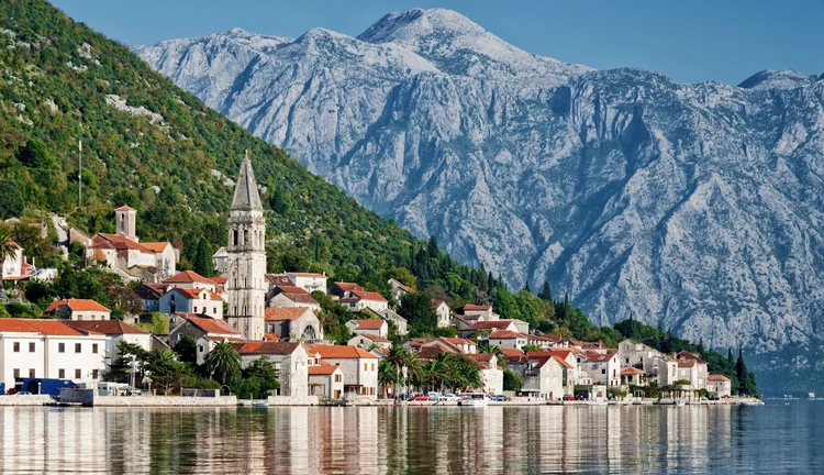 Kosovalı Büyük Balkanlar Turu AJet İle Extra Turlar ve Akşam Yemekleri Dahil TIA-SJJ 7 Gece (Cuma-Cuma)