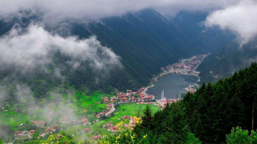 Uçaklı Karadeniz Yaylaları ve Batum Turu Türk Hava Yolları İle 3 Gece Otel Konaklamalı