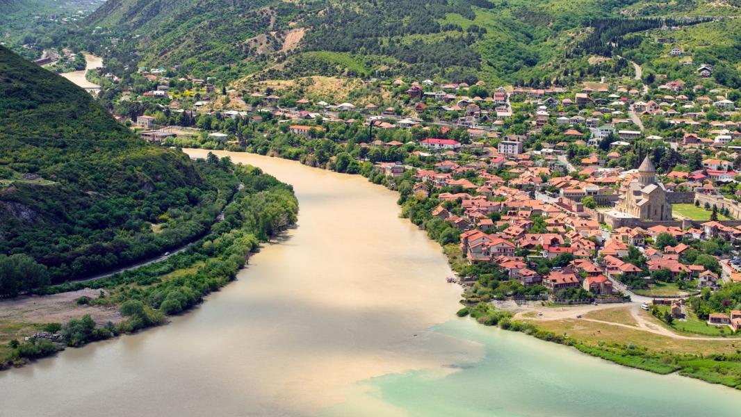 Kurban Bayramı Özel Uçaklı Bambaşka Batum, Tiflis, Kars, Erzurum ve Doğu Ekspresi Turu 3 Gece Otel Konaklamalı
