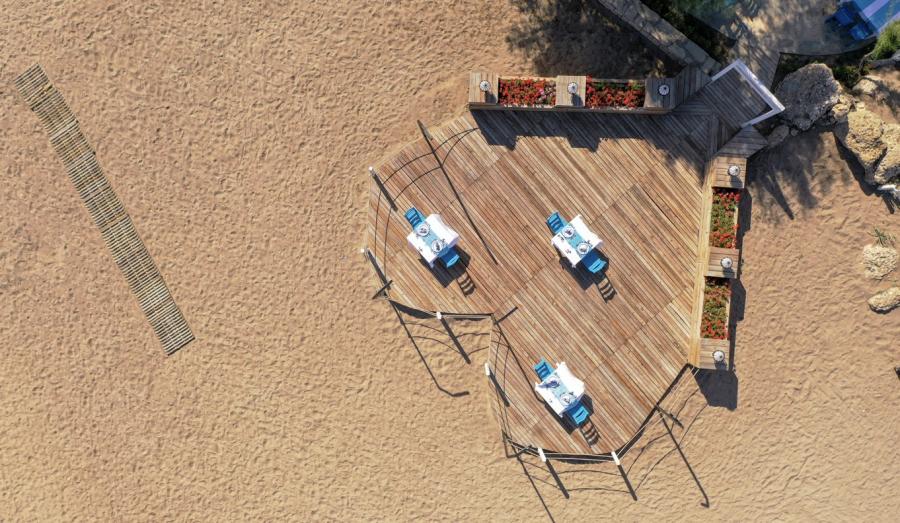 Crystal Tat Beach