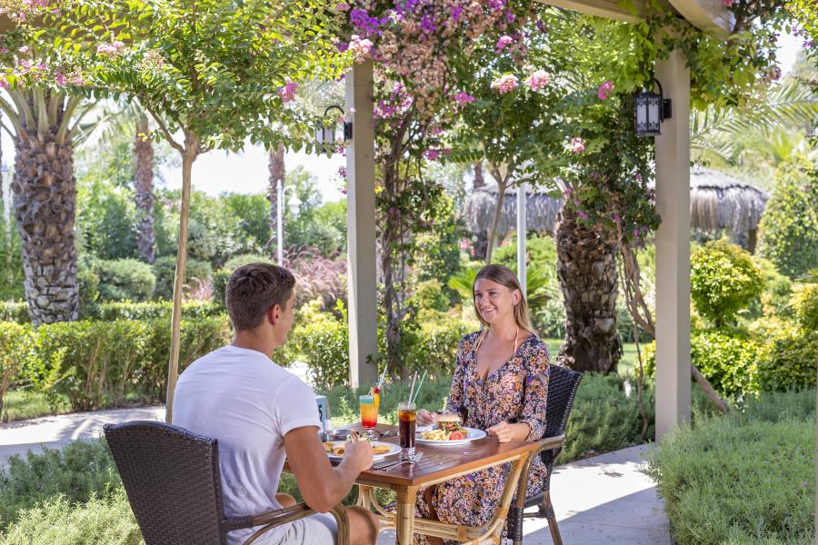 Royal Holiday Palace