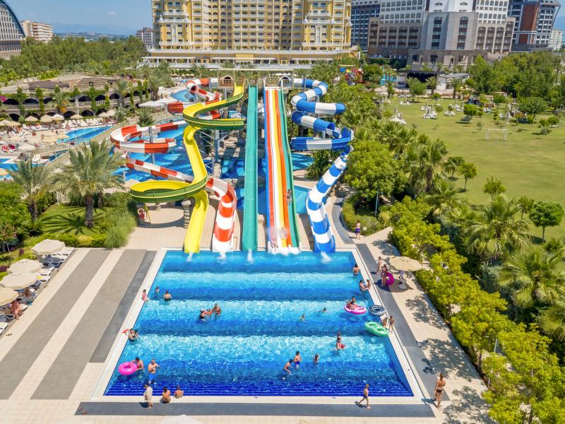 Royal Holiday Palace