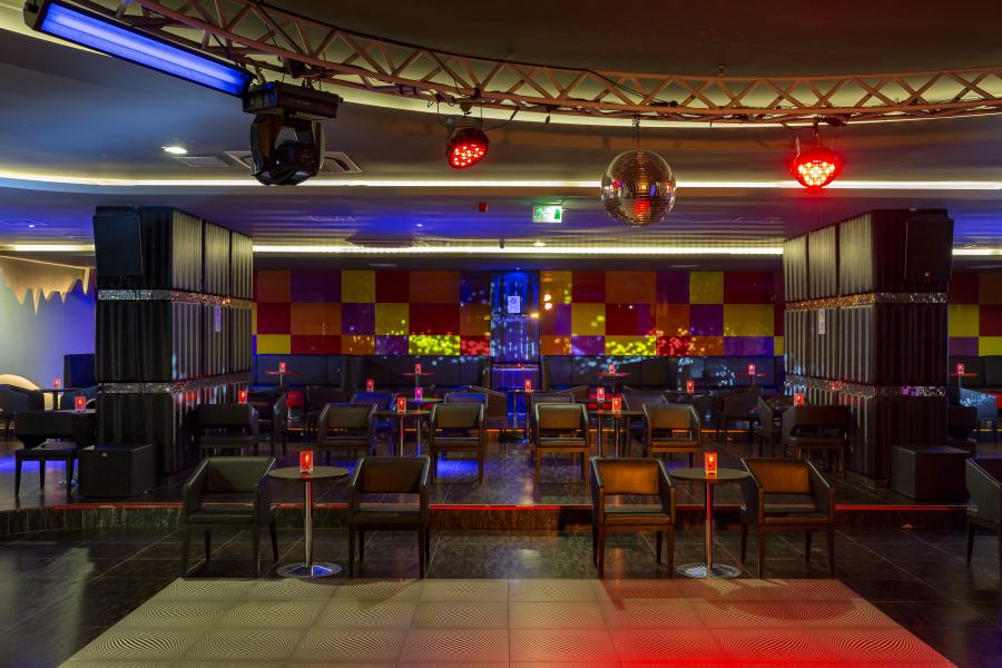 Royal Holiday Palace