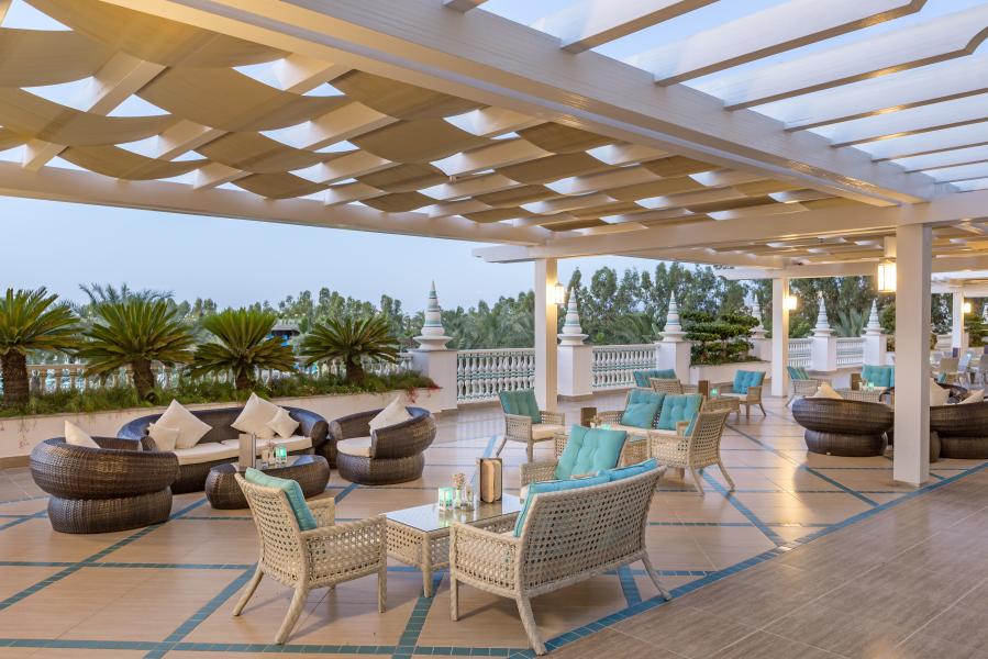 Royal Holiday Palace