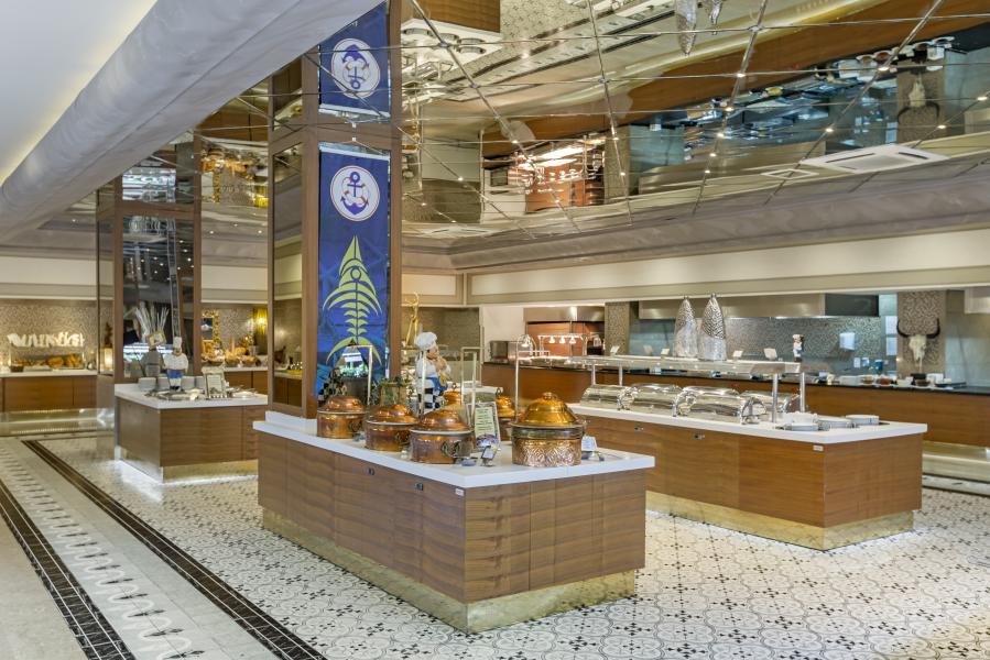 Royal Holiday Palace