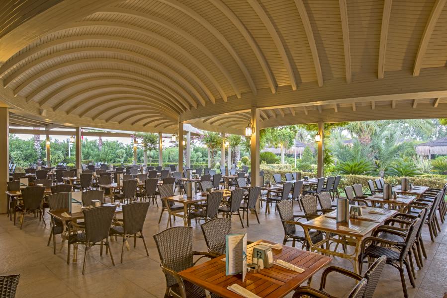 Royal Holiday Palace