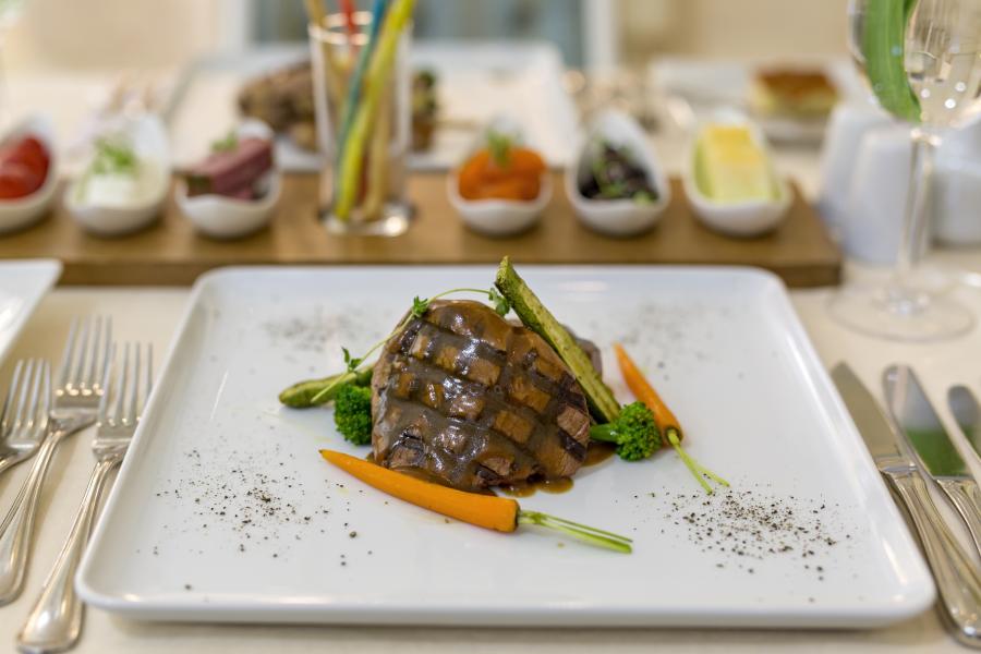 Royal Holiday Palace