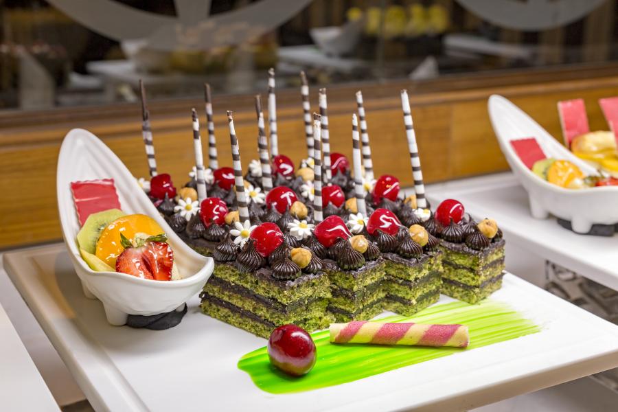 Royal Holiday Palace