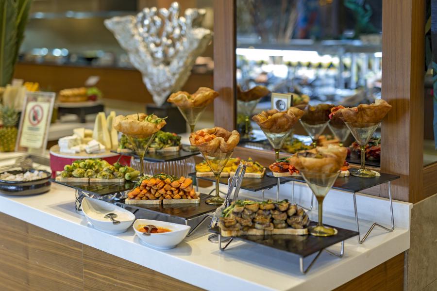 Royal Holiday Palace