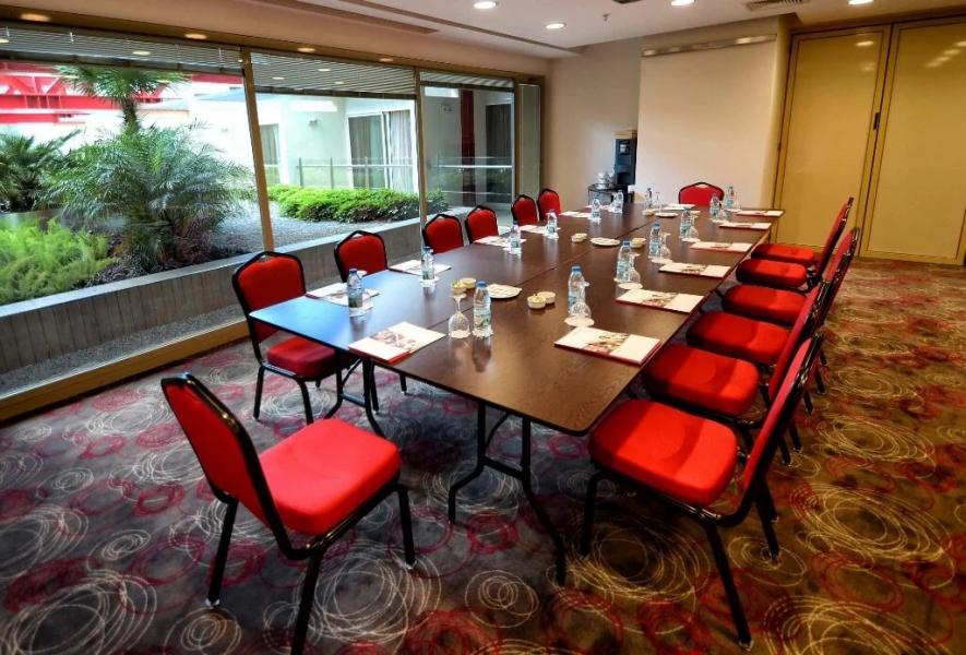 Ramada Encore by Wyndham İzmir