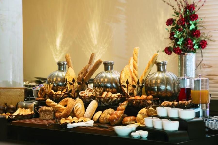 Mövenpick Hotel İzmir