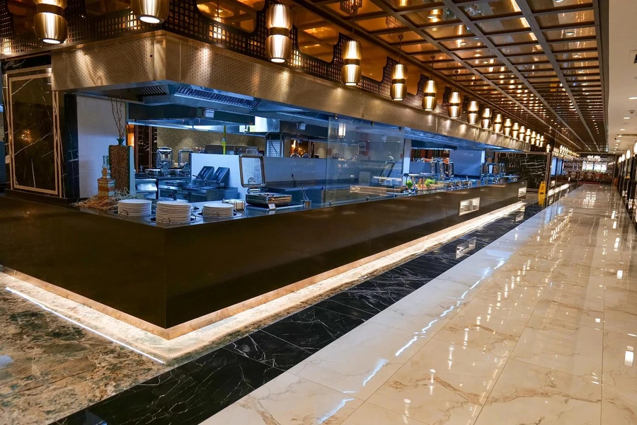 Royal Dragon Hotel
