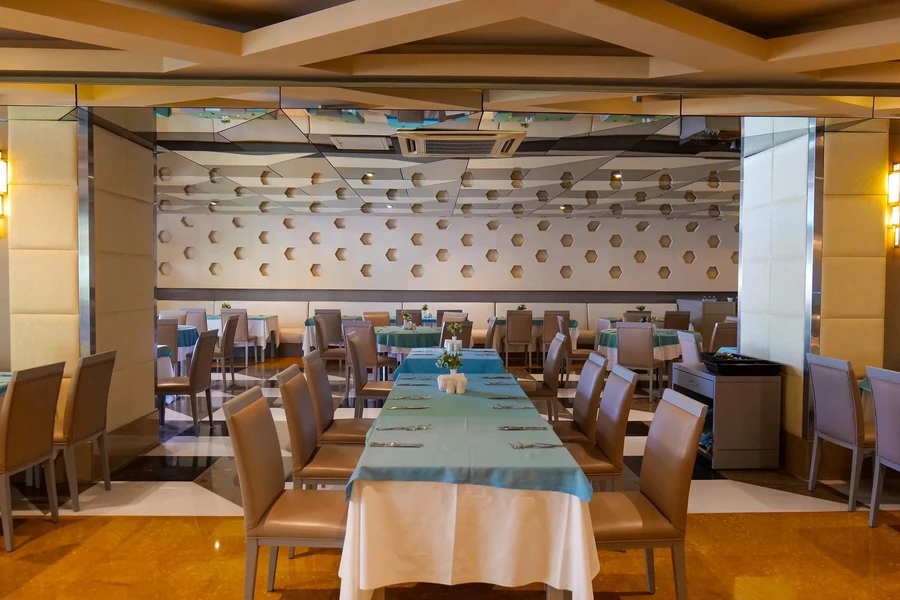 Royal Dragon Hotel