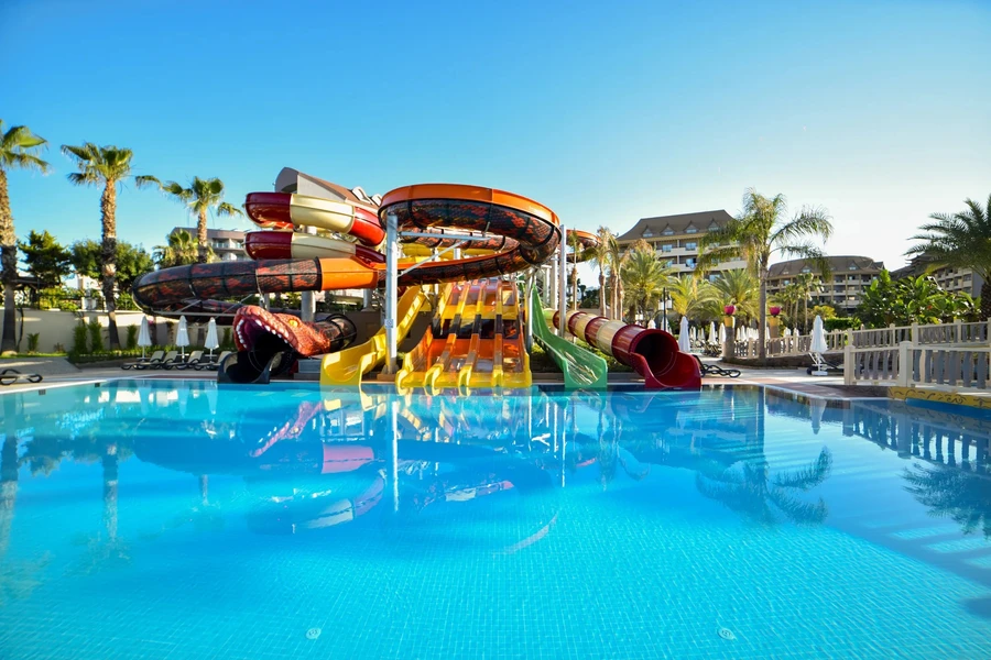 Royal Dragon Hotel