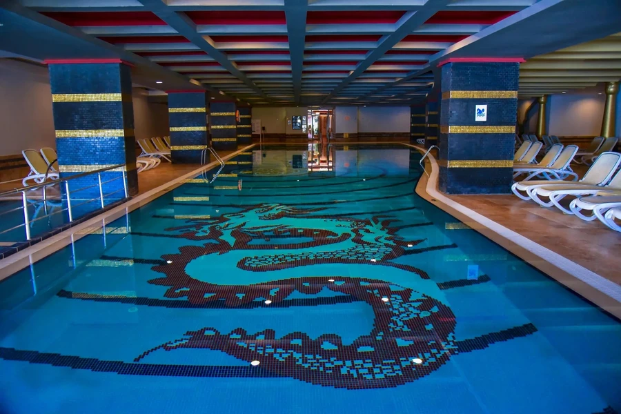 Royal Dragon Hotel