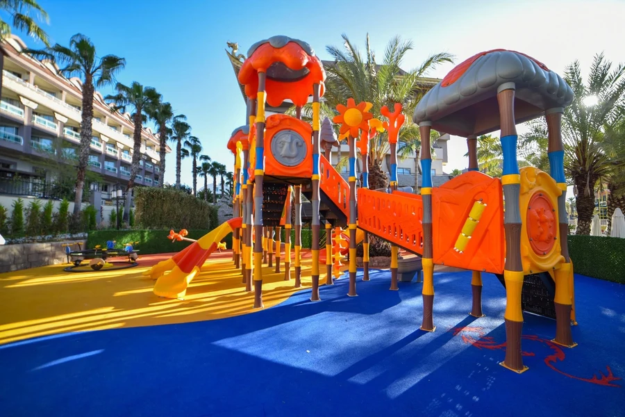 Royal Dragon Hotel