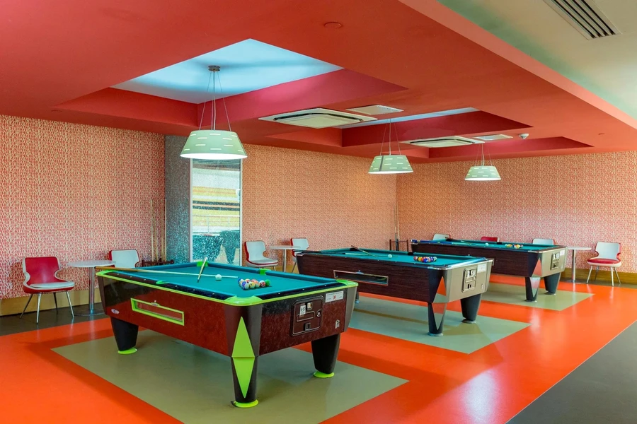 Royal Dragon Hotel