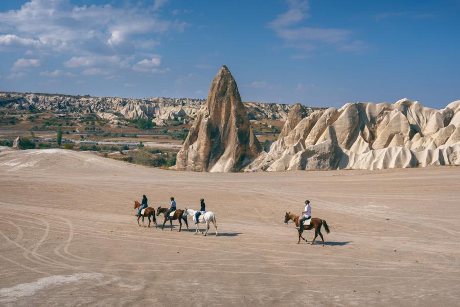 GÜNÜBİRLİK KAPADOKYA TURU