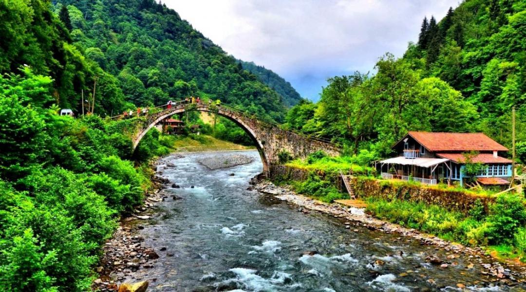 KARADENİZ BATUM TURU 