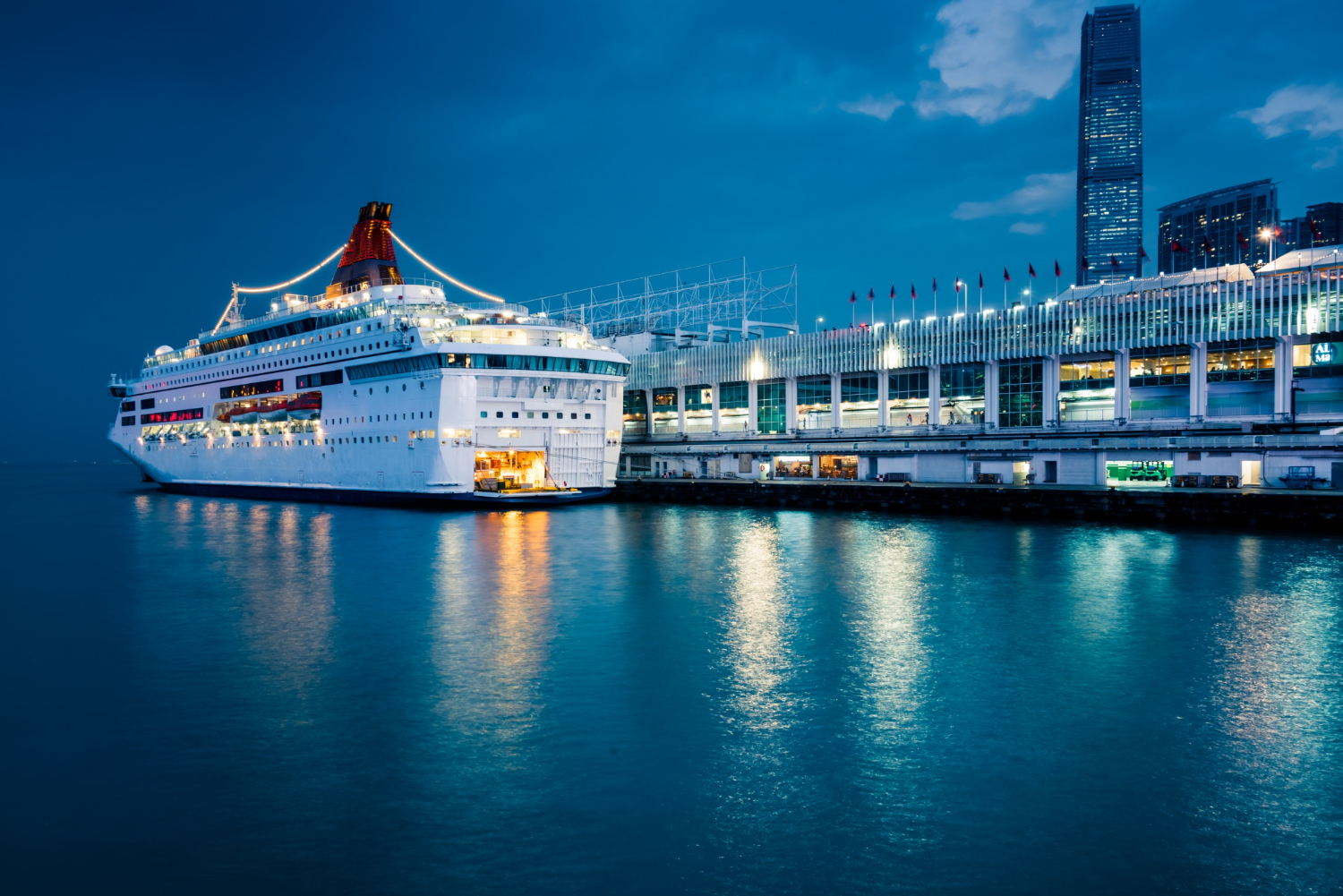 En İyi Cruise (Gemi Turu) Rotaları – Tatilsun Seyahat Acentası ile Kusursuz Deniz Yolculuğu Rehberi