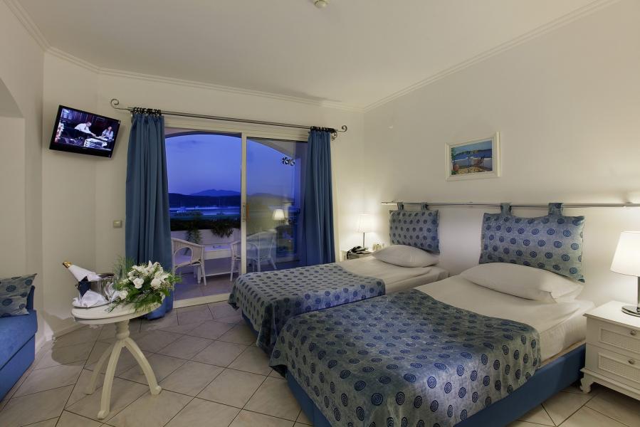 Royal Asarlik Beach Hotel & Spa  | 3 Gece Konaklamalı