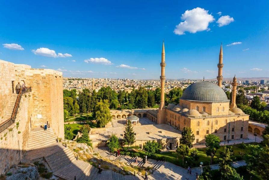 3 GECE KONAKLAMALI UÇAKLI GAP TURU (✈︎ DİYARBAKIR)