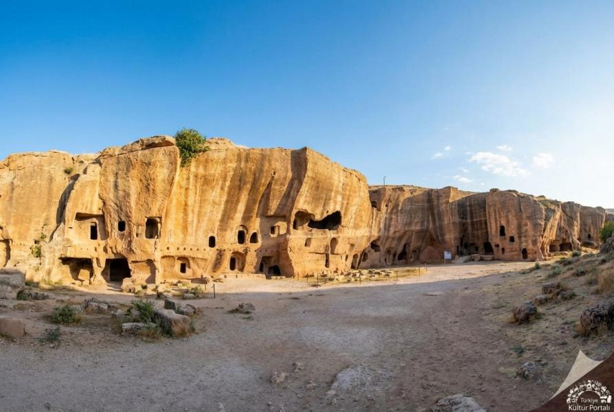 3 GECE KONAKLAMALI UÇAKLI GAP TURU (✈︎ ADANA)