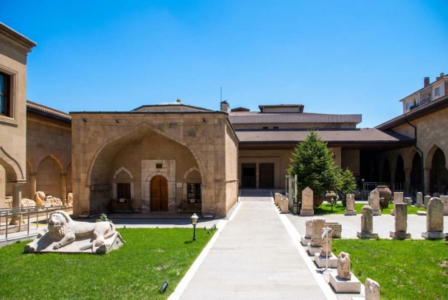 1 GECE KONAKLAMALI ISPARTA SALDA SAGALASSOS TURU (5★ OTEL)