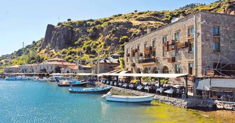 Assos Antik Kenti: Tarihle İç İçe Bir Hafta Sonu Kaçamağı