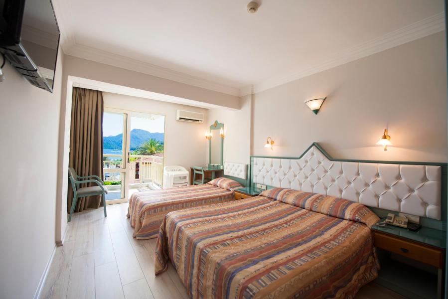 BODRUM MARMARİS DATÇA AKYAKA PAMUKKALE TURU 3 Gece 4 Gün